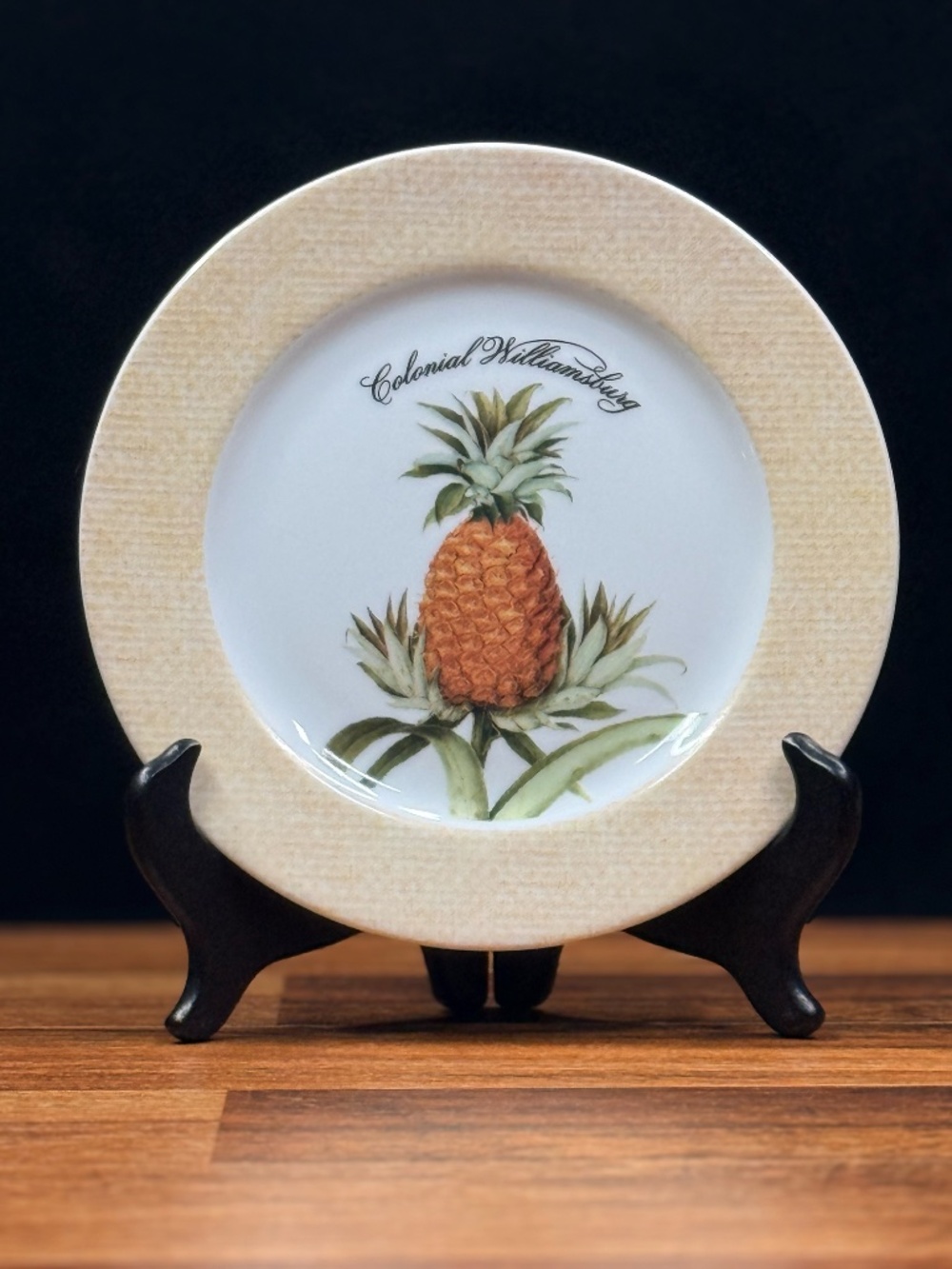 Hand-Decorated in Virginia “Colonial Williamsburg” Pineapple Plate